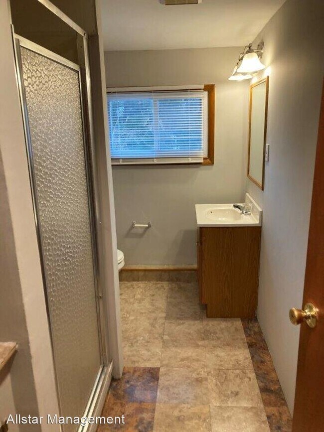Building Photo - 4 br, 2.5 bath House - 20371 Ball Ave