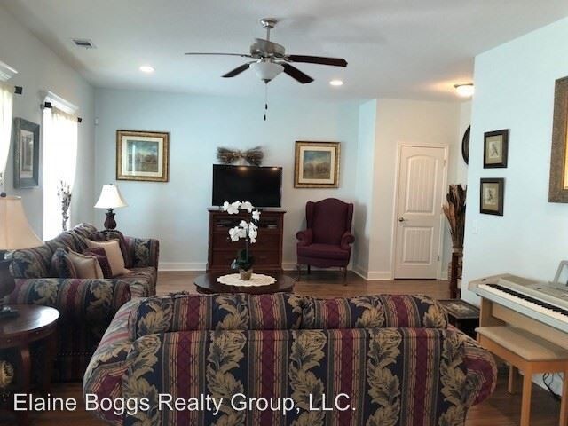 4 Br 2 5 Bath House 802 Alyson Court For Rent In Building Photo 4 Br 2 5 Bath House 802 Alyson Court