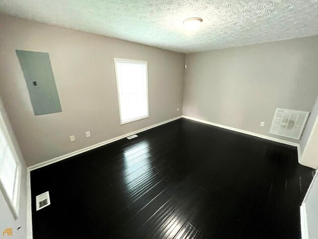 Foto del edificio - 1113 Smith St SW