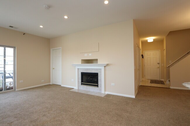Foto del edificio - 3333 Stratford Ct