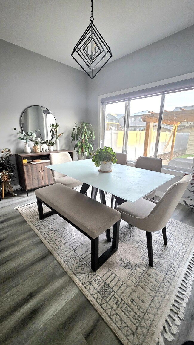 Building Photo - 959 McFaull Mnr