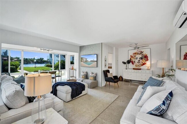 Foto del edificio - 425 Bayshore Dr