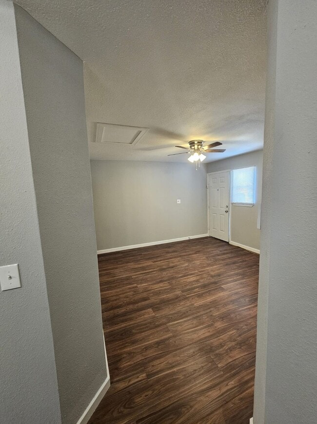 Building Photo - 200 Hafer Ave