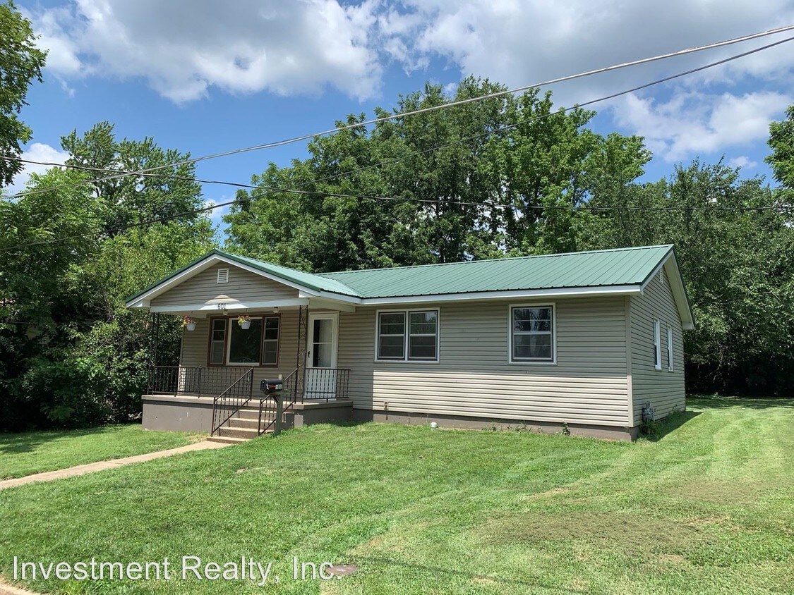 3 br, 1 bath House 601 E 14th St House Rental in Rolla, MO