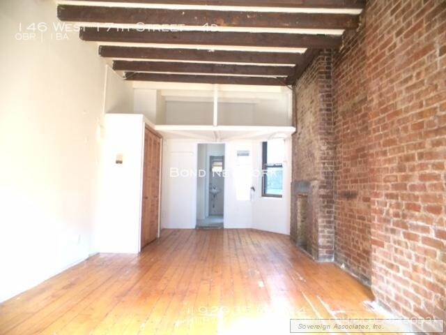 Building Photo - 146 W 17th St