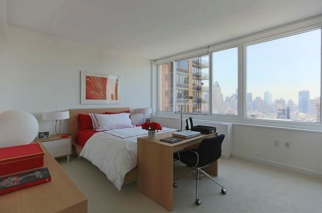 Building Photo - 160 W 62nd St