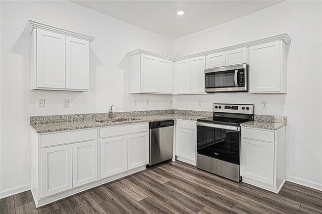 Building Photo - 308 Penn Sta Wy