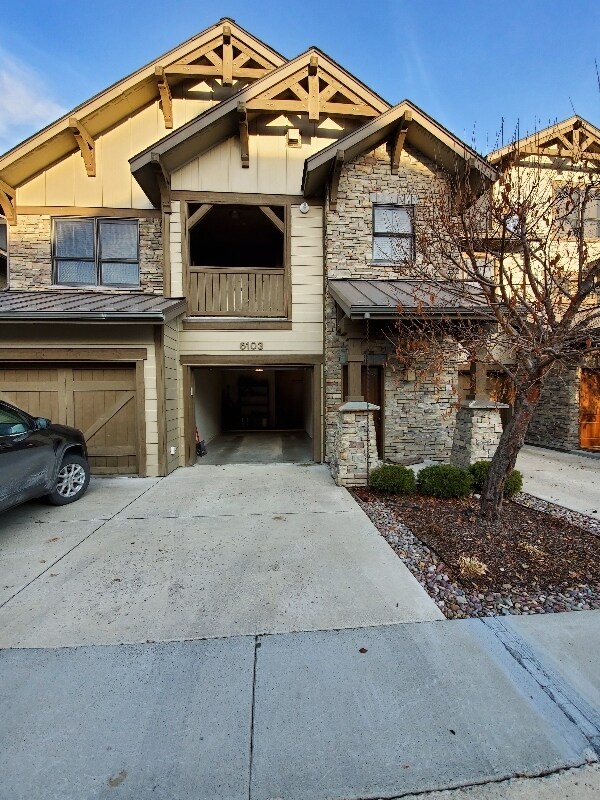 Primary Photo - 6103 Monterra Ave
