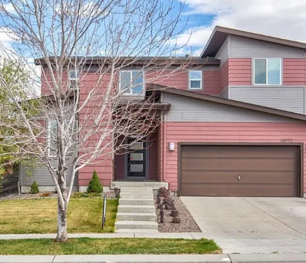 Primary Photo - 10772 Sedalia Cir