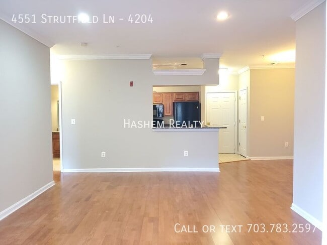 Foto del edificio - 4551 Strutfield Ln