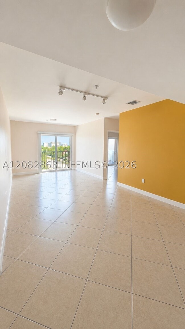Building Photo - 2280 SW 32nd Ave