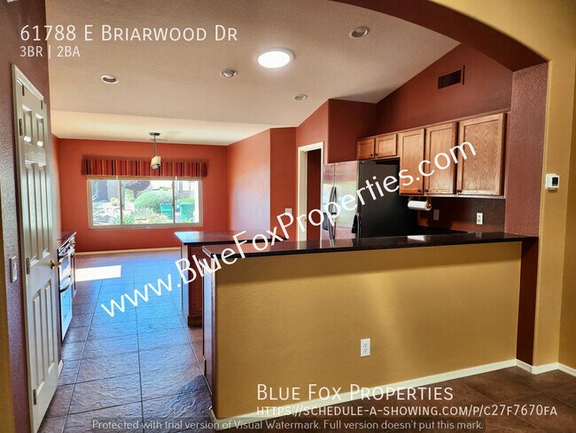 Building Photo - 61788 E Briarwood Dr