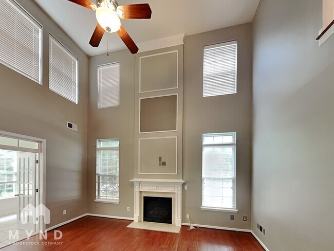 Foto del edificio - 15802 Herring Gull Way