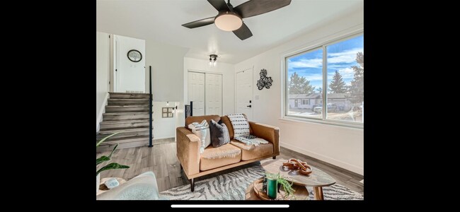 Foto del edificio - 6674 S Garland Way