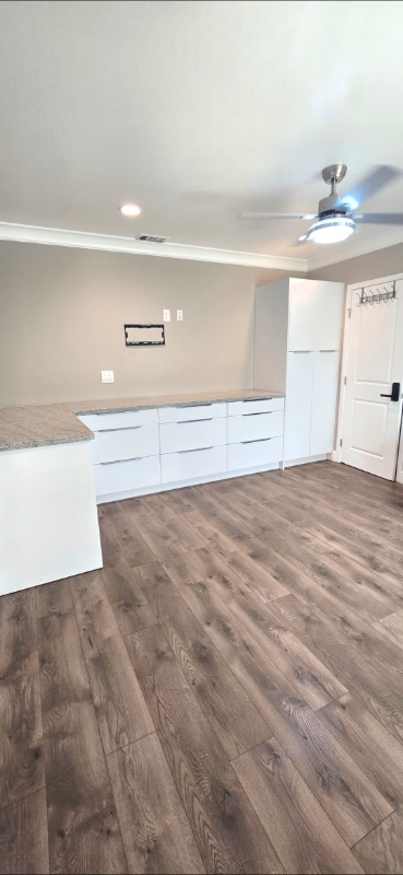 Building Photo - 1234 undisclosed