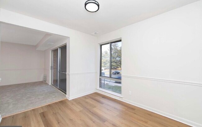 Foto del edificio - 222 Echelon Rd