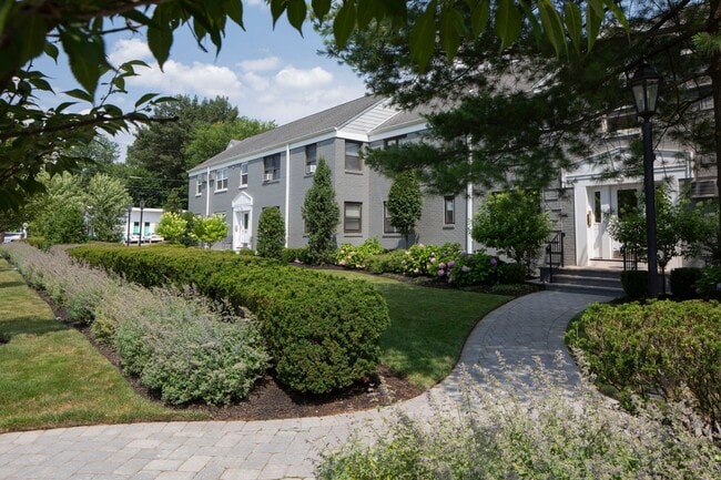 Building Photo - Leonia Manor: In-Unit Washer & Dryer, Heat...