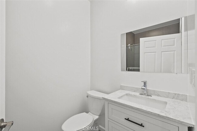 Foto del edificio - 15834 Eccles St