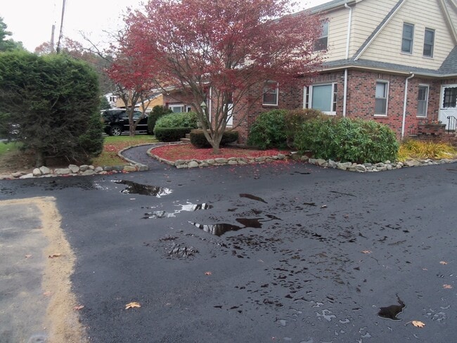 Photo - 34 Pond St Apartment