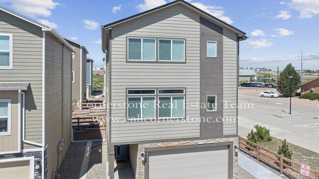 Building Photo - 7446 Marbled Wood Pt