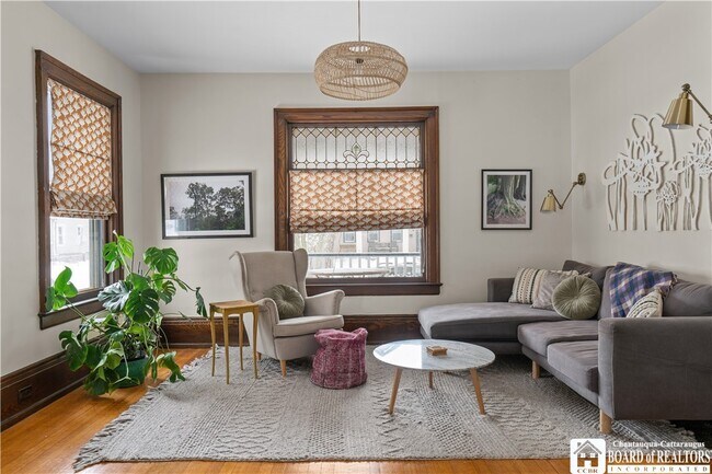 Foto del edificio - 445 Ashland Ave
