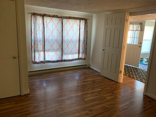 Foto del edificio - 1052 Cleveland Ave