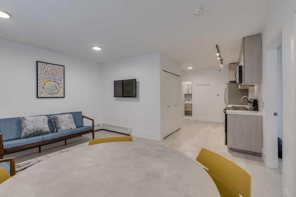 Photo principale - 1425 Haro St