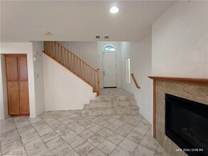 Building Photo - 2316 Malaga Peak St