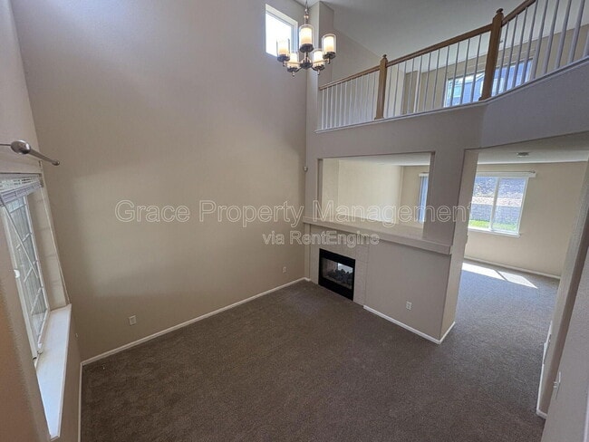 Photo - 910 Humboldt Way House