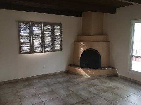 Building Photo - 3148 Plaza Blanca