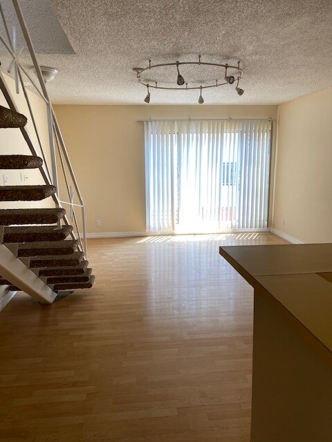 Foto del edificio - 1227 Euclid St