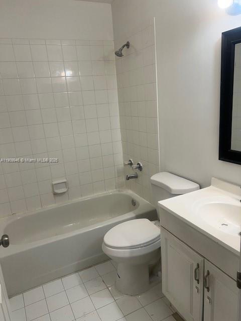 Foto del edificio - 10749 Cleary Blvd