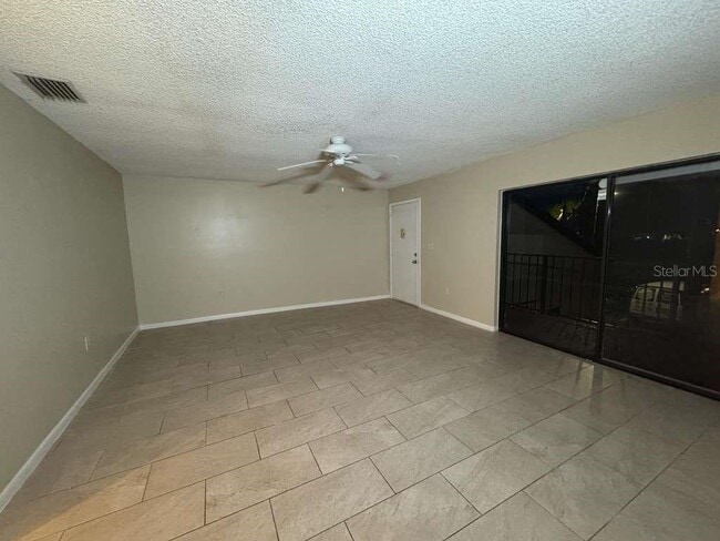 Building Photo - 2050 Oleander Blvd