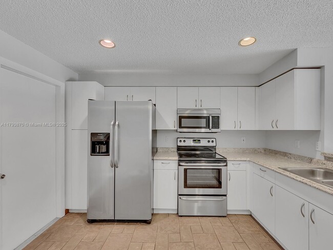 Foto del edificio - 1458 Coronado Rd