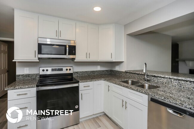Foto del edificio - 1767 Linwood Cir