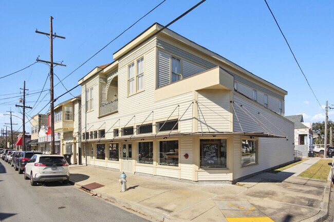 Foto del edificio - 3909 Baronne St