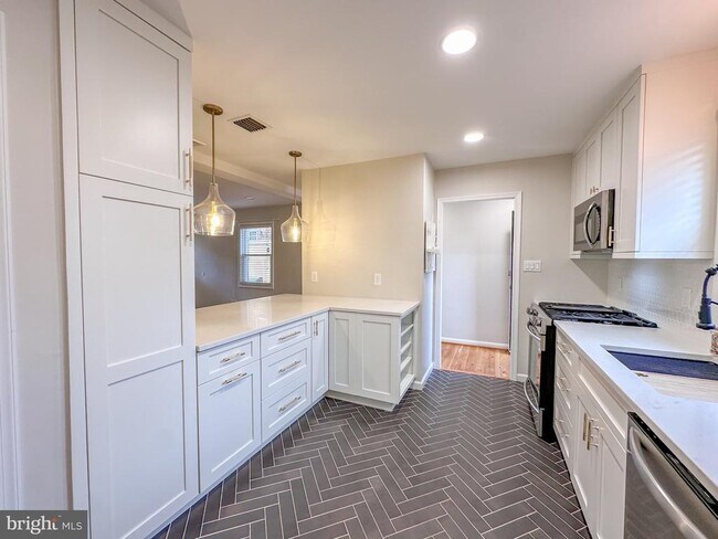 Foto del edificio - 226 Guthrie Ave