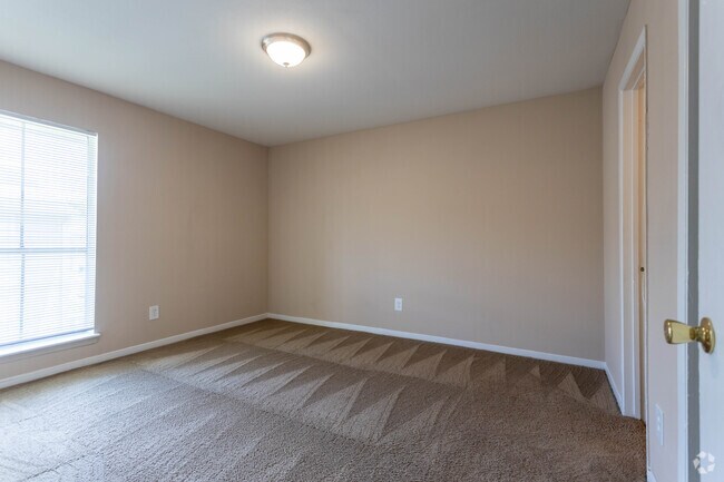 1 BR, 1 BA - 583 SF - Thorntree