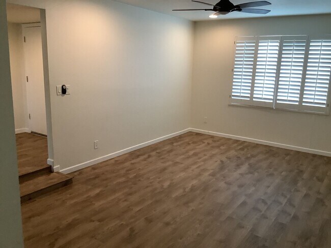 Building Photo - Nice 3BR House in Glendale