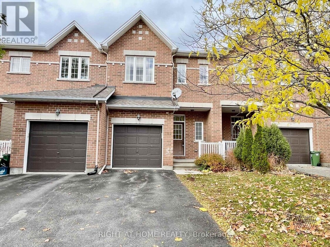 Photo principale - 359 Kingbrook Dr