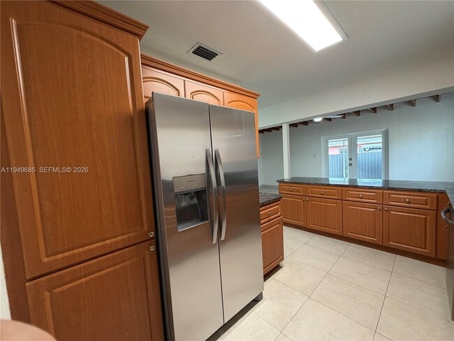 Foto del edificio - 425 E 17th St