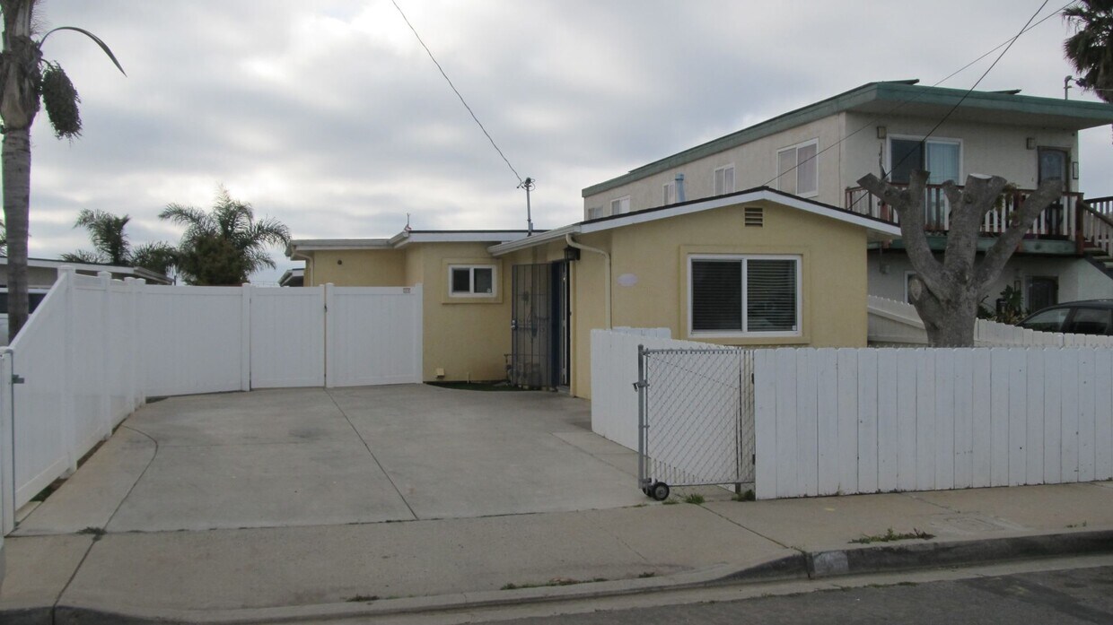 Foto principal - 390 7th St