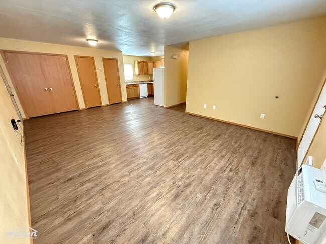 Foto del edificio - Beautiful 3 Bedroom Home in Tieton with Fully Fenced Backyard