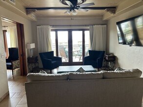 Building Photo - 935 Beach View Drive-SI ID1267839P
