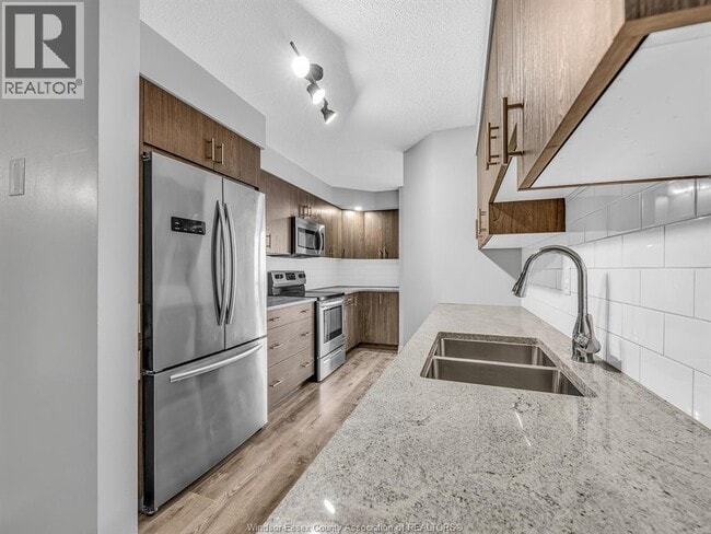 Building Photo - 150 Park Ave