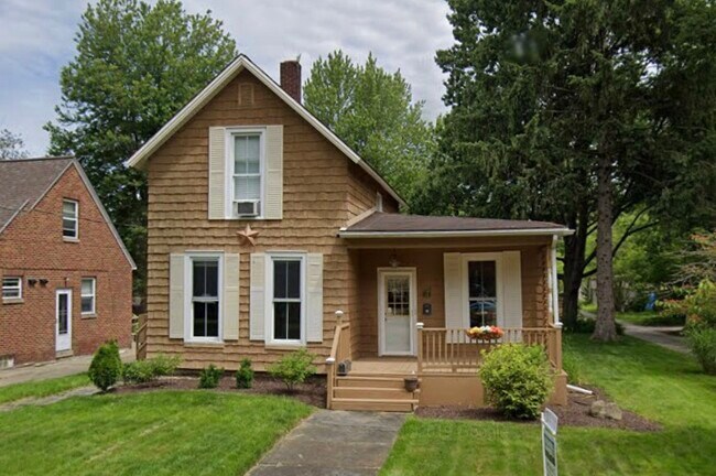 Foto del edificio - 355 S Rocky River Dr