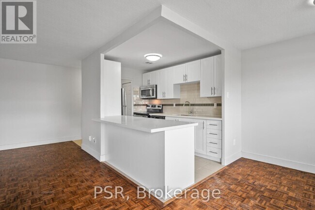 Building Photo - 2300 Marine Dr