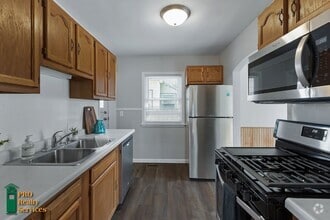 Building Photo - 4154 Beard Ave N