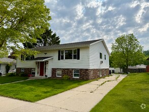 Building Photo - 1621 N 35th St