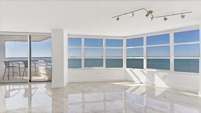 Building Photo - 888 Blvd of the Arts